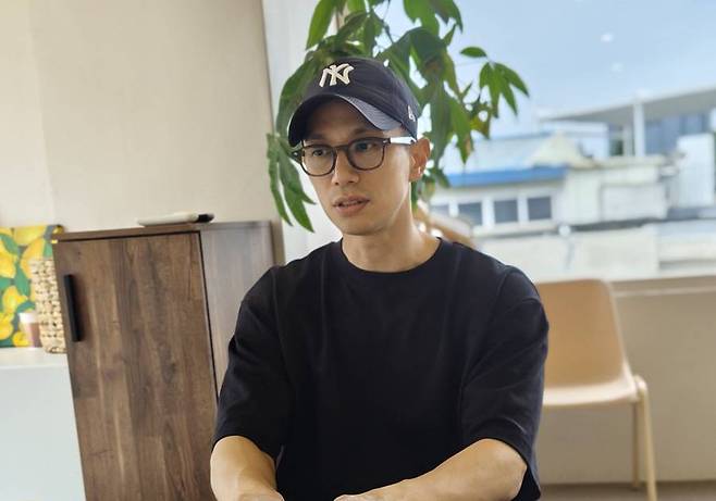 오뉴하우스를 운영하는 현준엽 로쉬코리아 대표 / 출처=IT동아