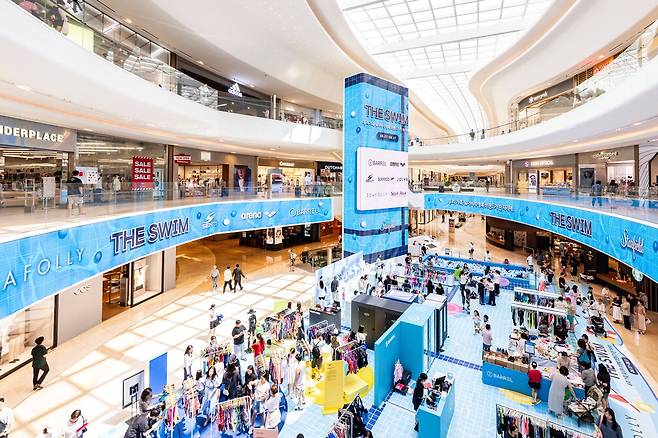 스타필드 고양에 열린 스윔웨어 특별전 '더 스윔 2025' 행사 전경.