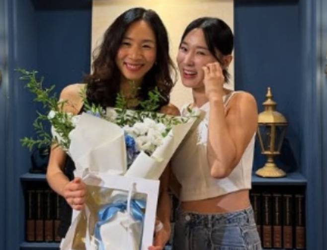 혼성그룹 샵 출신 방송인 이지혜가 가수 이소은과 만났다. /사진=이지혜 인스타그램