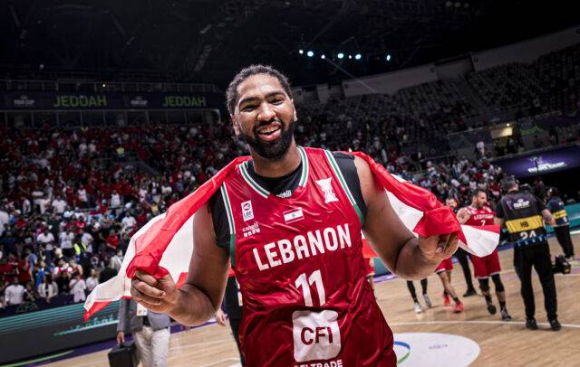 로슨이 일본을 꺾은 후 세리머니하고 있다. /FIBA 제공