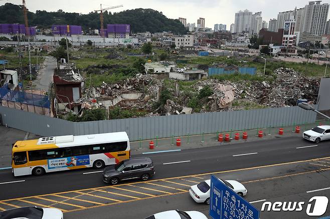 '학동 붕괴 참사' 1주기를 하루 앞둔 지난 2022년 6월 8일 광주 동구 학동4구역 재개발공사 현장의 모습. (자료사진)/뉴스1 ⓒ News1