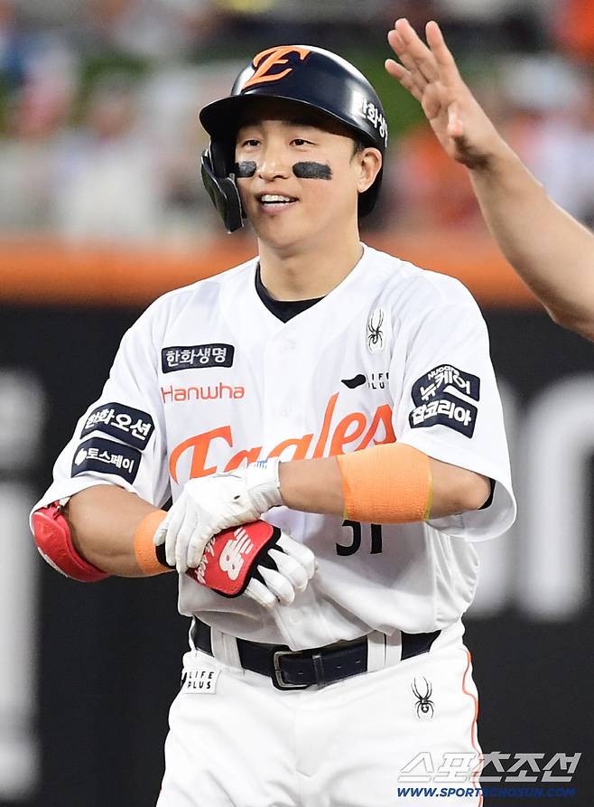 2회 2타점 적시 2루타를 날린 한화 손아섭.
