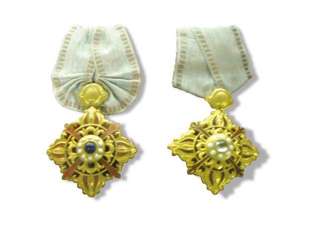 몽골의 매독 퇴치에 기여한 공로로 몽골 황제로부터 이태준 선생이 받은 에르데니-인 오치르 훈장. 대암이태준선생기념사업회 제공