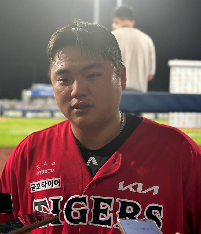 KIA 한준수가 13일 대구 삼성전 승리 후 인터뷰를 하고 있다. 대구=이형석 기자