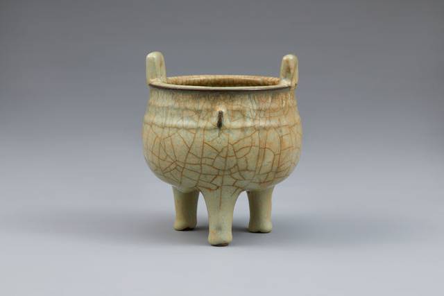 송 가요 청유 정식 삼족 향로.