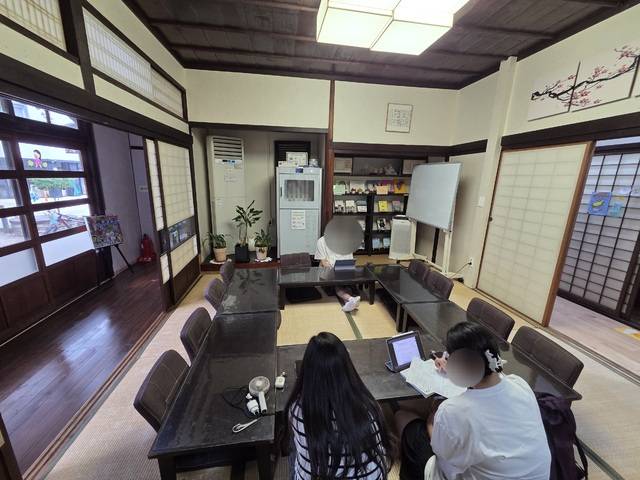 바쁜 일상 속 쉼표를 찍고 싶을 때는 대구시 중구 삼덕마루 커뮤니티 & 작은 도서관에 들러보길 강추한다. 평온함과 새로운 희망을 느낄 수 있다. 권예인 인턴