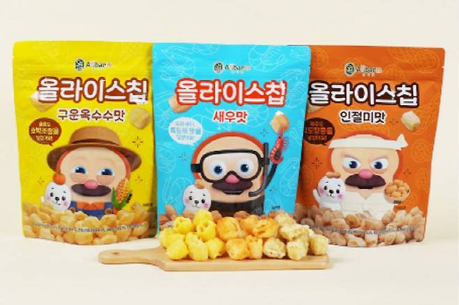 지난해 독도 쌀과자로 유명세를 탄 업체 올바름이 2025년 제주도 우도, 울릉도, 독도를 각각 담은 맛을 선보인 신제품을 출시했다. (사진=올바름)