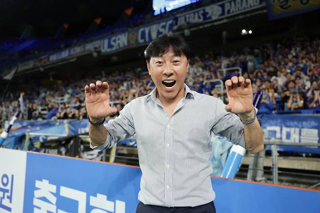 Ulsan Munsu Soccer Stadium/ K League 1/ Ulsan HDFC VS Jeju SKFC/ Ulsan Shin Tae -yong/ Photo