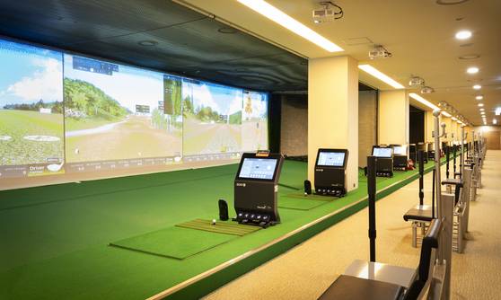 A golf range in Classic 500 retirement community complex in eastern Seoul [THE CLASSIC 500]