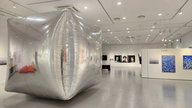 '신/여성의 탄생-경희, 현숙, 원한, 규원' 전시장 전경. 오픈아츠스페이스 MERGE(머지) 제공