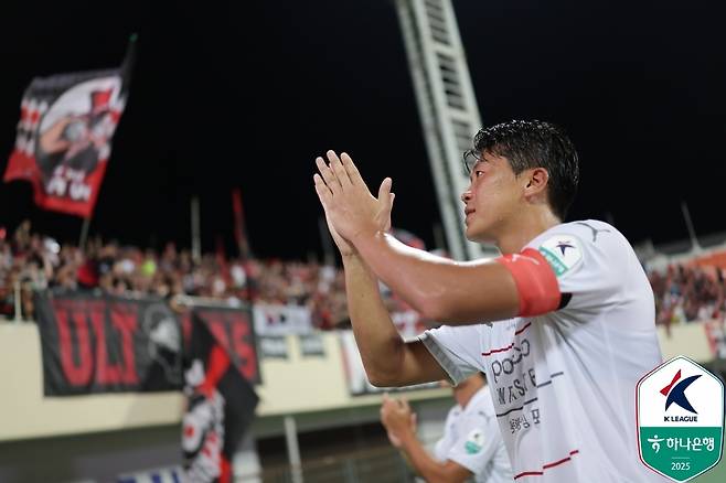 포항 스틸러스 수비수 전민광. (한국프로축구연맹 제공)