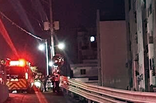 41년 된 아파트 붕괴위험 신고에 주민대피 소동(독자제공=연합뉴스)