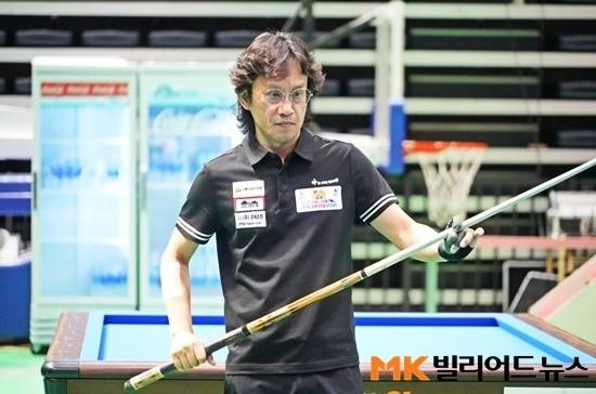 정역근(시흥)은 최근 안동시장배전국3쿠션당구대회에서 처음으로 입상했다. 복식과 경기도대회 입상은 있으나 개인전 입상은 2015년 선수데뷔 후 10년만이다. 현재 랭킹은 14위인데, 올해 톱10에 진입하는게 목표다. (사진=MK빌리어드뉴스DB)