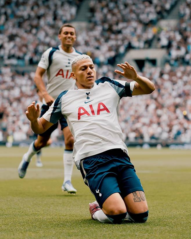 히샬리송이 선취골을 넣었다. 게티이미지