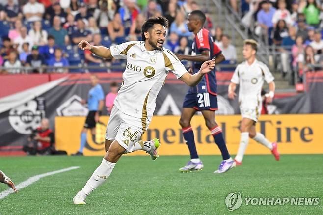 손흥민의 도움으로 쐐기골을 터뜨린 슈아니에르 [Imagn Images=연합뉴스]