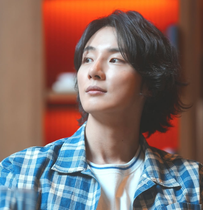 사진 | 윤시윤 SNS