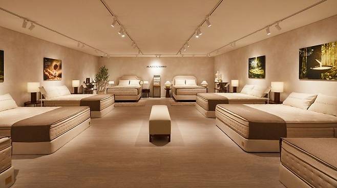 신세계까사 마테라소가 울산에 두 번째 단독형 전문관을 열었다. 신세계까사