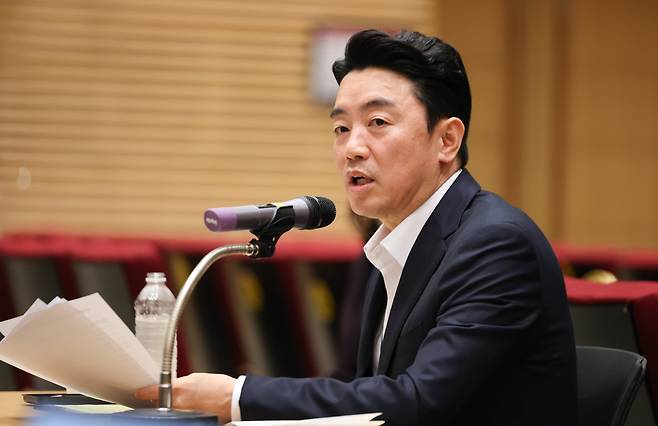강훈식 대통령 비서실장이 19일 서울 용산 대통령실 청사에서 열린 기자간담회에서 발언하고 있다. 2025.8.19/뉴스1 ⓒ News1 허경 기자