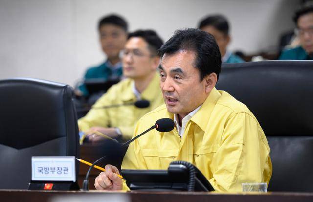 국방부는 지난 18일 안규백 국방부 장관이 25 UFS 1일차 국방전략회의를 B-1문서고에서 주관했다고 19일 밝혔다. 안규백 국방부 장관이 UFS 국방전략회의에서 발언하고 있다. 국방부 제공