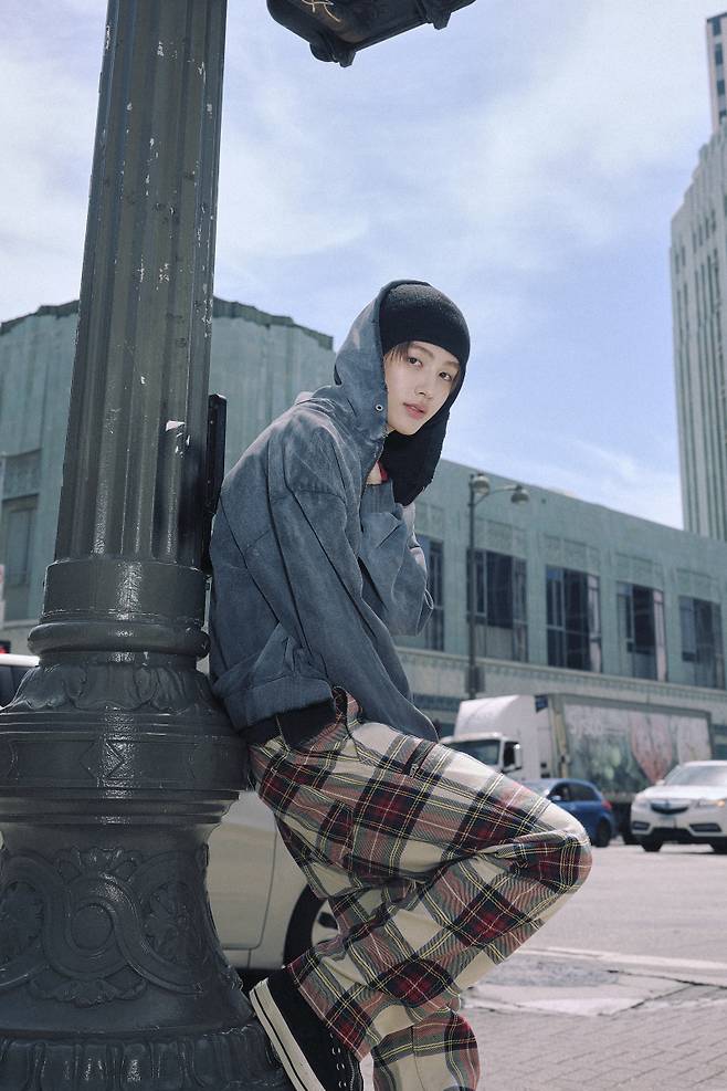 주훈.