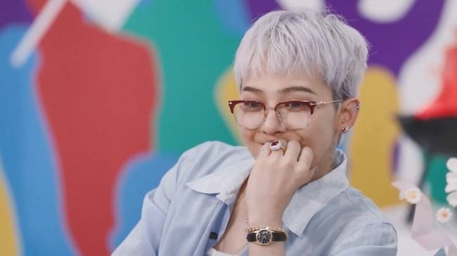 유튜브 ‘웃으면 안되는 지드래곤 생일파티’ 영상 캡처