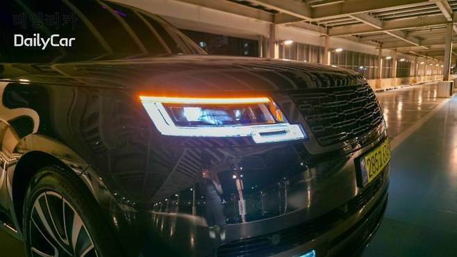 랜드로버 레인지로버 AB p550e SWB