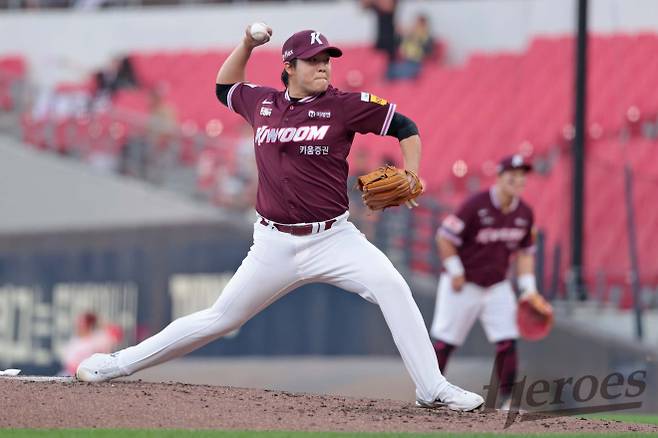 19일 광주 KIA전에 선발 등판한 오른손 투수 박주성. 키움 제공