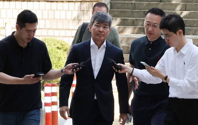이종호 전 블랙펄인베스트 대표가 지난 5일 구속 전 피의자심문을 받기 위해 서울중앙지법으로 출석하는 모습. 연합뉴스
