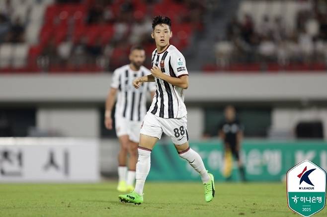 박장한결이 8월 17일 김천상무 원정에서 K리그1 데뷔전을 치렀다. 박장한결이 프로에 입문한 지 4시즌 만이다. 사진=한국프로축구연맹