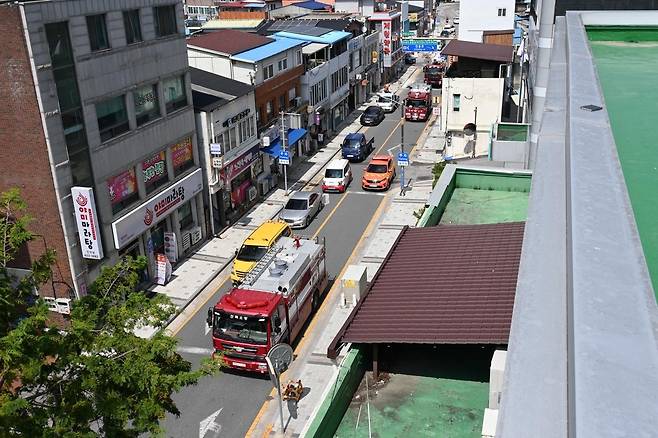소방차 '길 터주기' 훈련 [전북자치도소방본부 제공. 재판매 및 DB 금지]