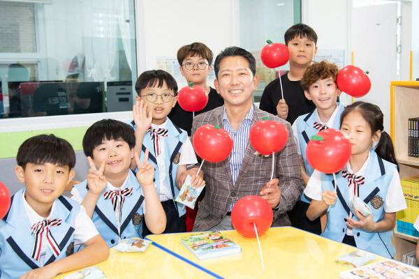 강동꿈나무문화나눔터 내 돌봄센터 방문.