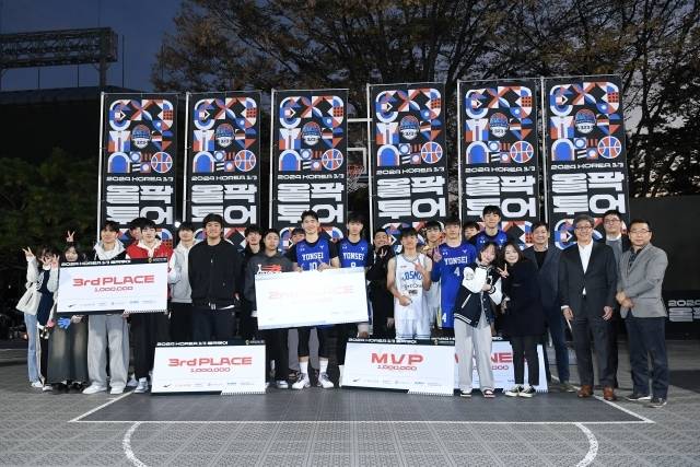 지난 20일부터 서울 올림픽공원 3x3 전용 코트에서 2025 코리아 3x3 올팍투어 시즌 2가 열리고 있다. 총 17개 팀이 출전해 오는 29일까지 치열한 경쟁을 이어간다. 사진=대한민국농구협회 제공
