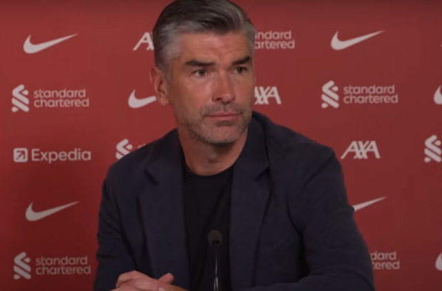 이번 이적시장 성과로 팬들의 찬사를 받고 있는 리차드 휴즈 디렉터. /게티이미지코리아