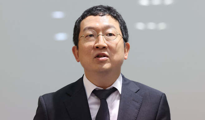 정민영 순직해병 특검보가 서울 서초구에 마련된 특검 사무실에서 브리핑을 하고 있다.ⓒ뉴시스