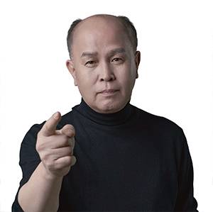 이용우 경제더하기연구소 대표 - 서울대 경제학 석·박사, 현 서울대 경영대 객원교수, 제21대 국회의원(더불어민주당), 전 카카오뱅크 공동대표, 전 한국투자신탁운용 총괄 최고투자책임자(CIO), 전 한국투자금융지주 투자전략실장