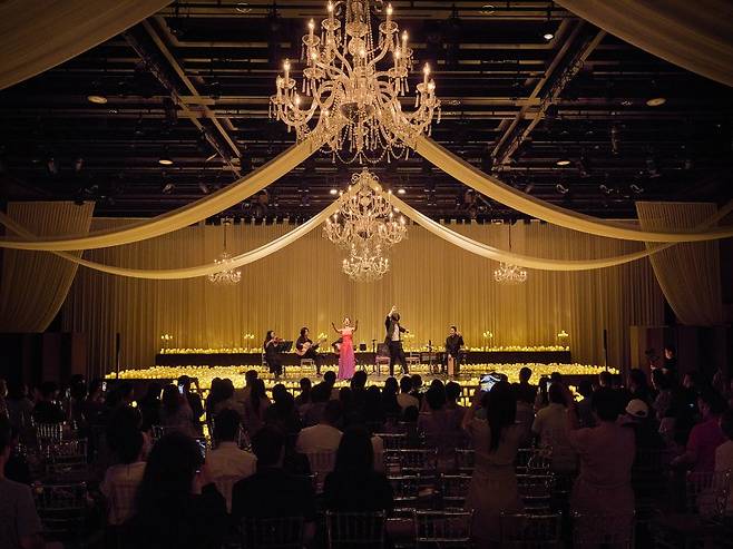 지난해 추석에 열린 서울신라호텔 다이너스티홀 플라멩고 콘서트 현장 호텔신라 제공