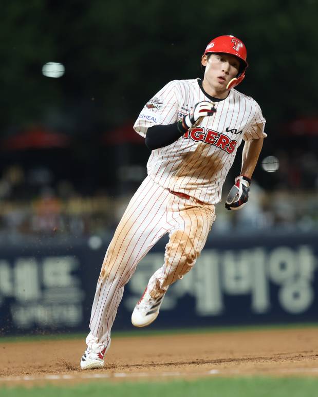 성실함을 앞세워 2군에서 꾸준히 기회를 노린 김호령. 그 노력이 빛을 보기 시작했다. KIA 제공