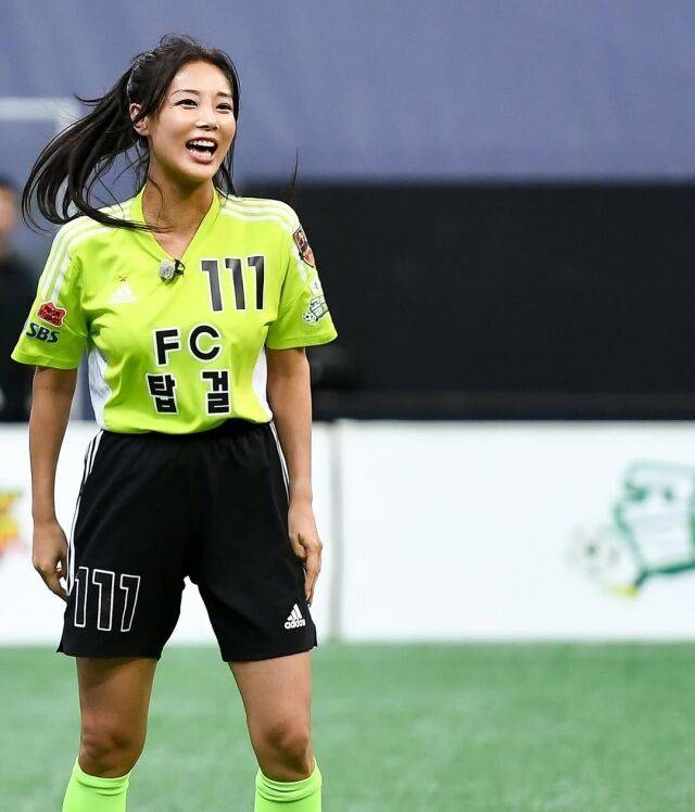 FC탑걸 유빈. / 유빈 소셜미디어