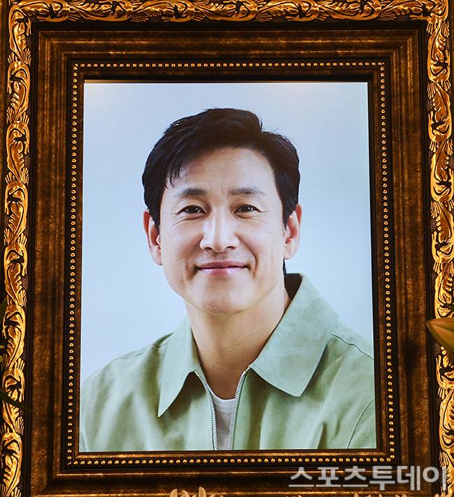 故 이선균 / 사진공동취재단