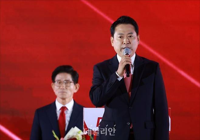 장동혁 국민의힘 당대표 후보가 지난 22일 충북 청주오스코에서 열린 국민의힘 제6차 전당대회에서 최종 2인 선출 후 인사말을 하고 있다. ⓒ데일리안 홍금표 기자