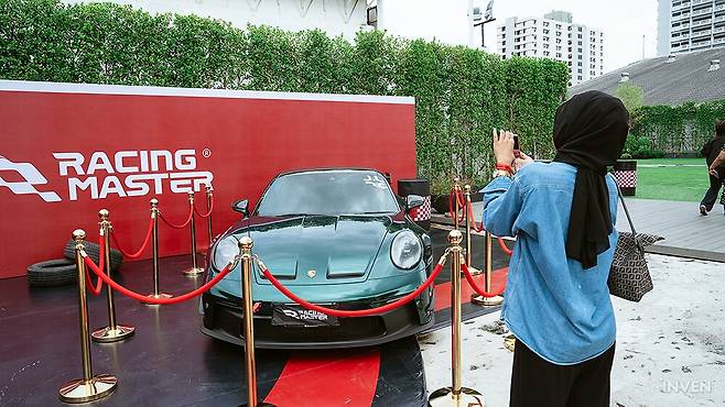 ▲ 는 사진으로 남겨야죠