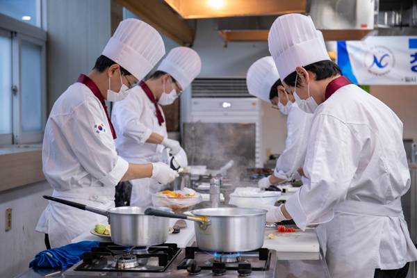 호텔조리제빵경영과