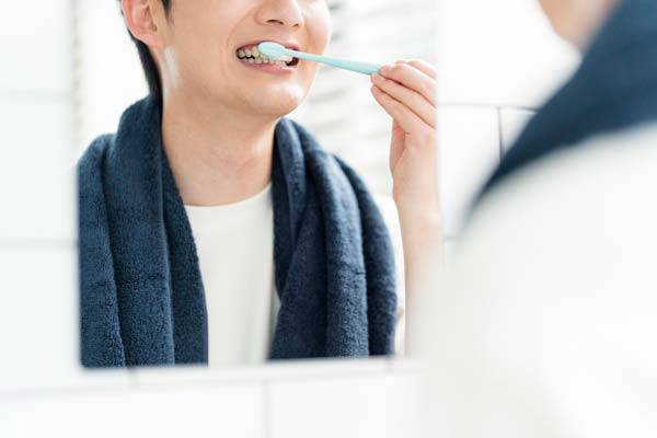 아침 식사를 한다는 가정 하에 한 번만 양치를 한다면, 식사 전에 하는 것이 더 좋다는 전문가의 조언이 나왔다./사진=게티이미지뱅크