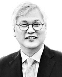 이희옥 성균관대 정치외교학과 교수