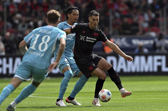 [레버쿠젠=AP/뉴시스] 독일 프로축구 분데스리가 레버쿠젠의 파트리크 쉬크. 2025.08.23.