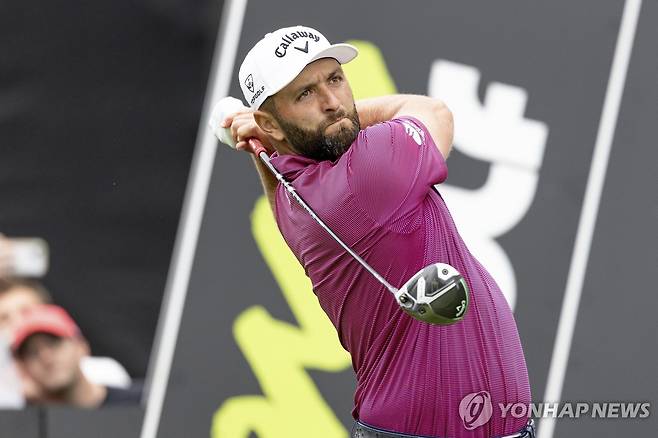 리전13의 주장 욘 람 [Scott Taetsch/LIV Golf via AP=연합뉴스]
