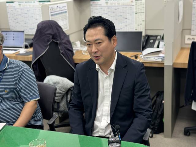 국민의힘 당 대표 선거에 출마한 장동혁 국회의원이 대전시청 기자실을 찾아 출마 포부를 밝혔다. 사진=조사무엘 기자