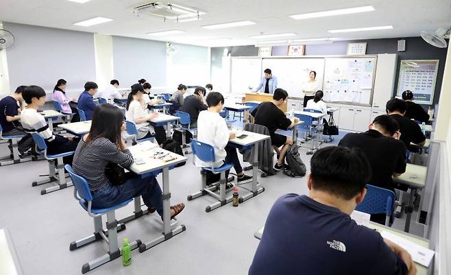 공무원 수험생 자료사진. 뉴스1