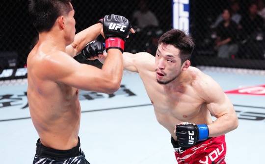 UFC 2연승을 거둔 유수영(오른쪽). 사진[UFC=연합뉴스]