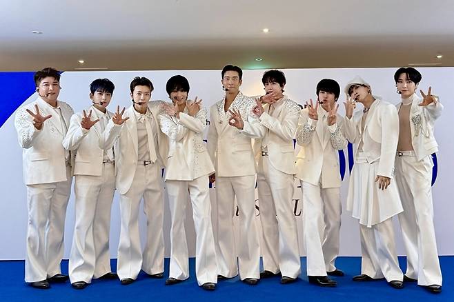 지난 22일부터 24일까지 서울 송파구 올림픽공원 케이스포돔에서 '슈퍼쇼 10'을 개최한 그룹 슈퍼주니어. 슈퍼주니어 공식 트위터
